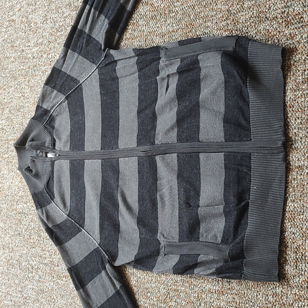 Kenneth Cole Reaction Men's Sm black/ Gray zip up sweater